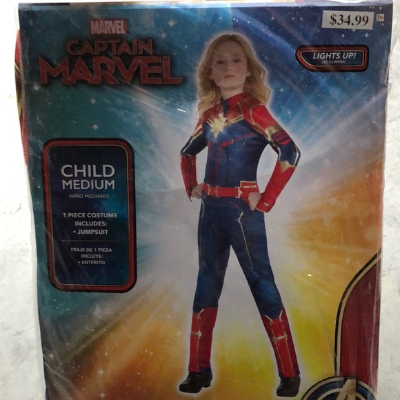 Captain Marvel Children’s Costume New! Blowout Price! - Picture 4 of 8